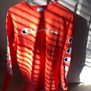 Champion long sleeve tee NWT